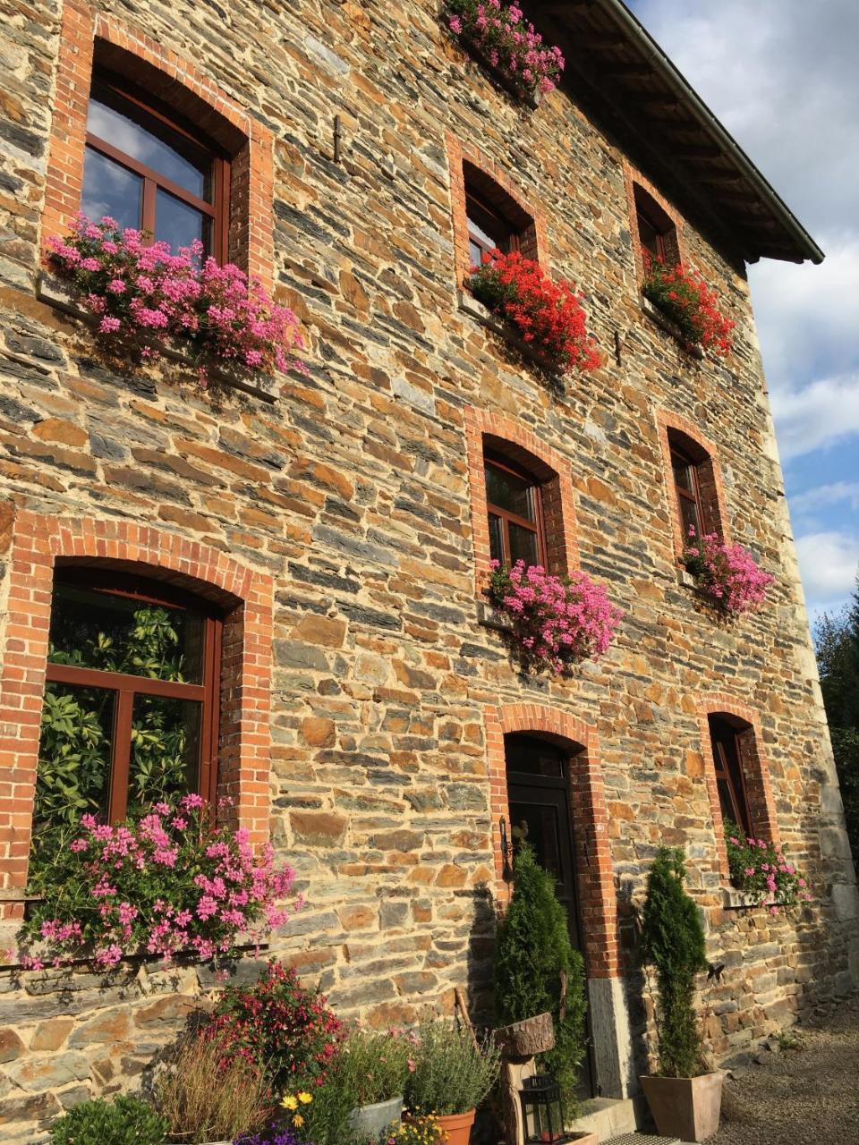 St. Vith Bed & Breakfast Schlommefurth Bed & Breakfast エクステリア 写真